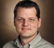 Eric Carter Headshot